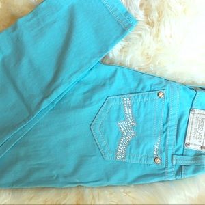 Gorgeous Miss Me and Jean 💙